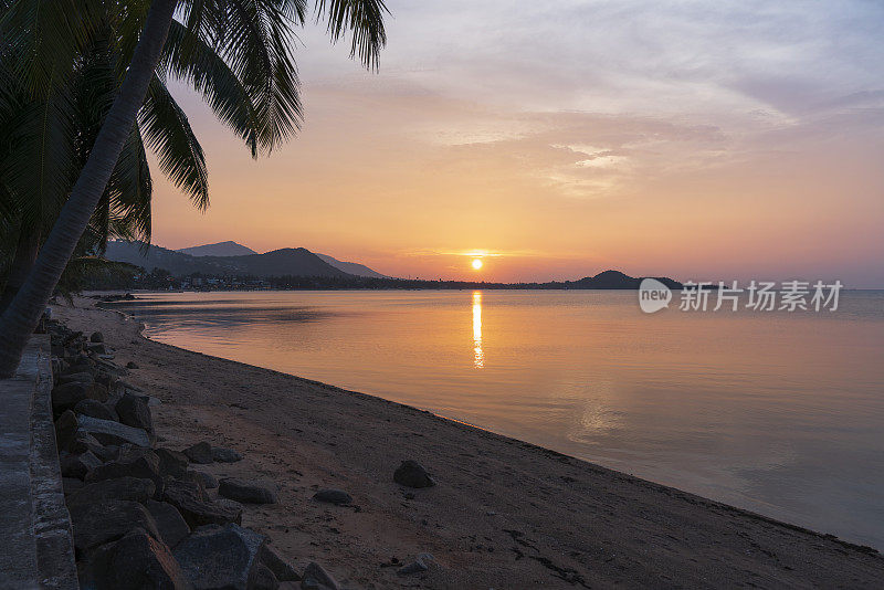 Sunset beach in Ko Samui, Thailand